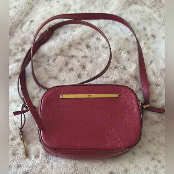 Fossil Handbags - Fossil Women's Burgundy Crossbody Bag